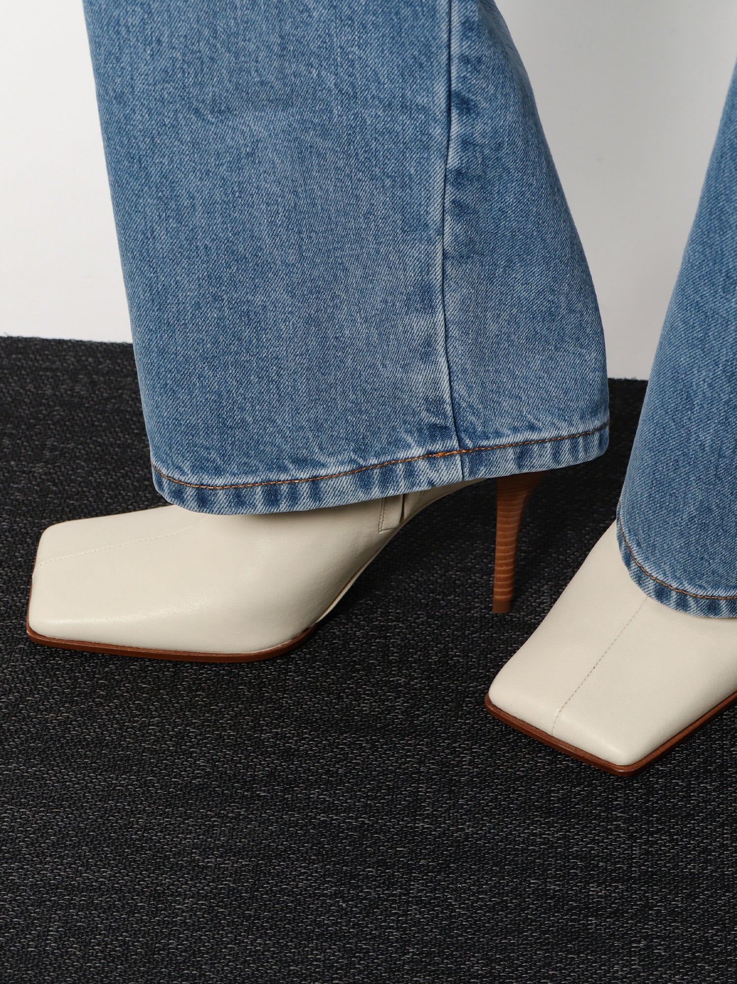 Alaia Women Leather Boots - Image 2