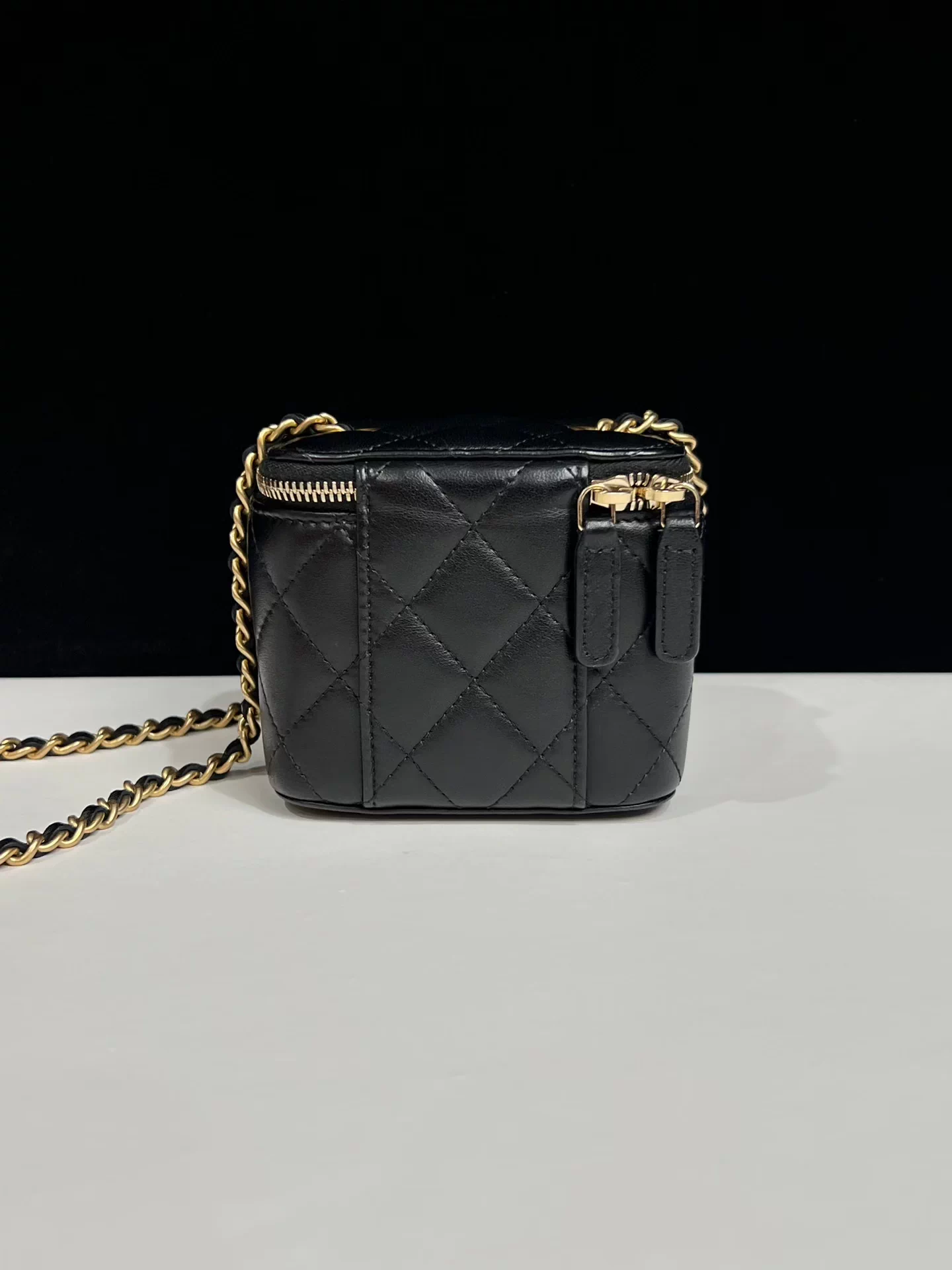 Chanel  Pre-loved Bag Very good condition - Image 3