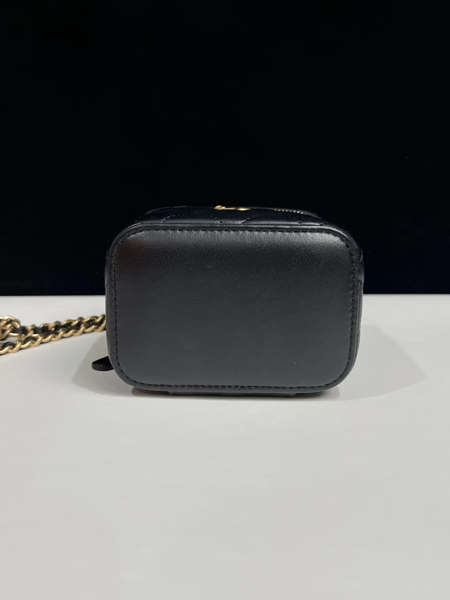 Chanel  Pre-loved Bag Very good condition - Image 7