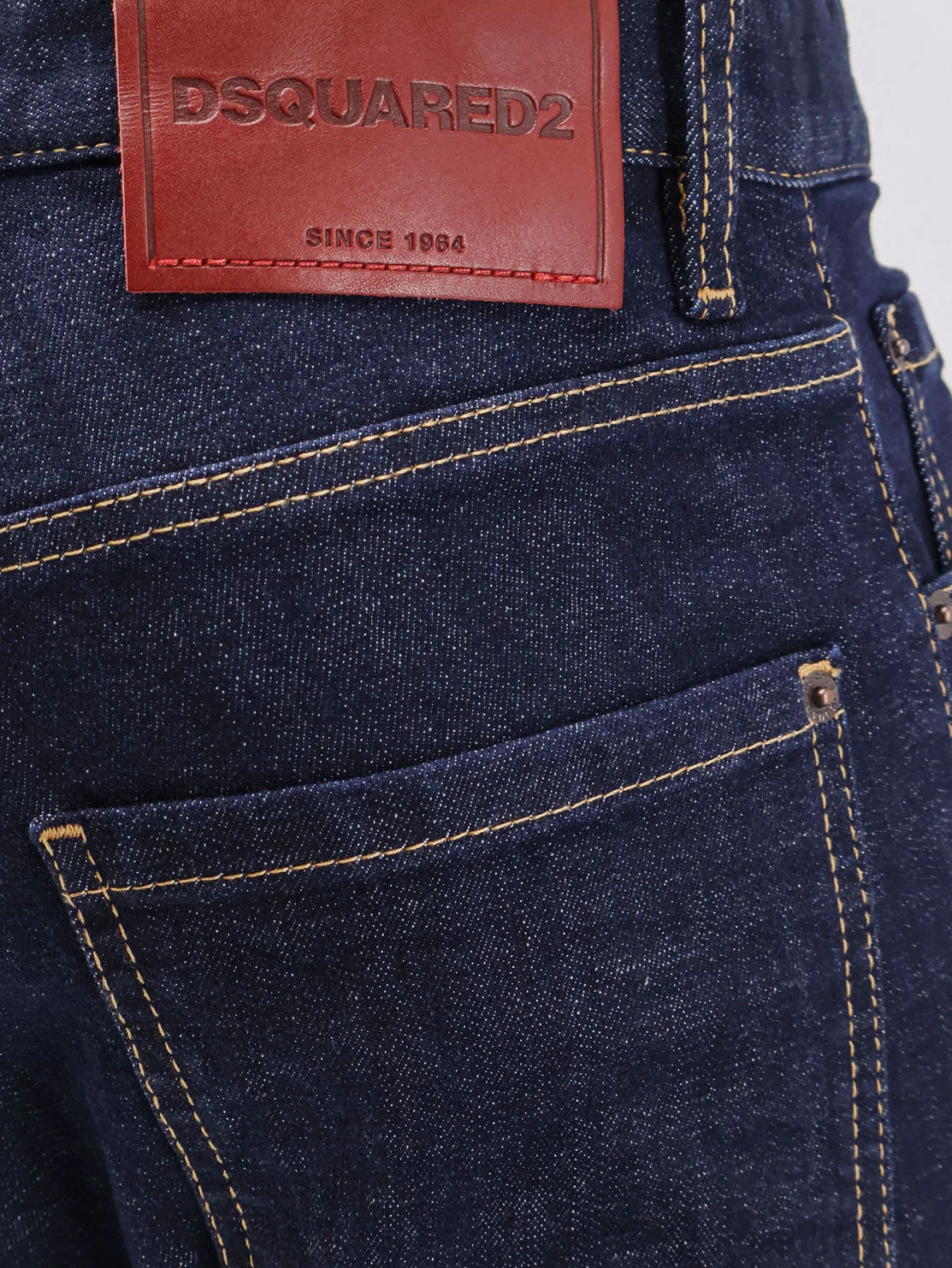 Dsquared2 Men Cool Guy Jeans With Contrasting Stitching - Image 3