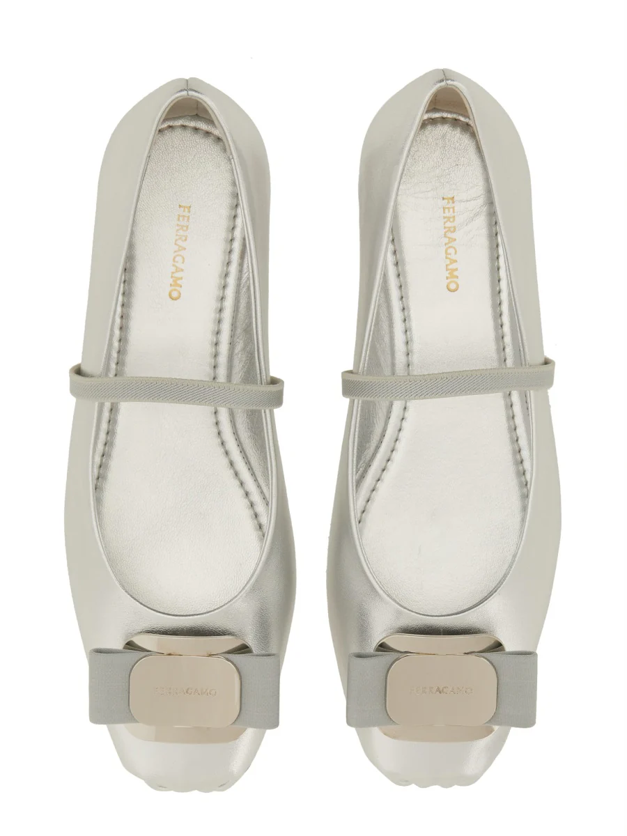 Ferragamo Women Dancer "New Vara" - Image 3