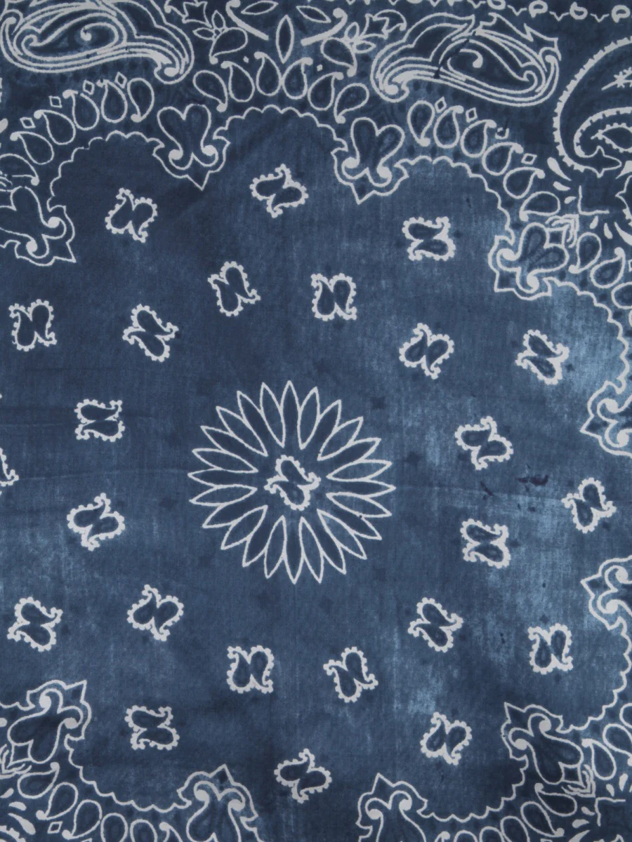 Golden Goose Men Scarf With Paisley Pattern - Image 3