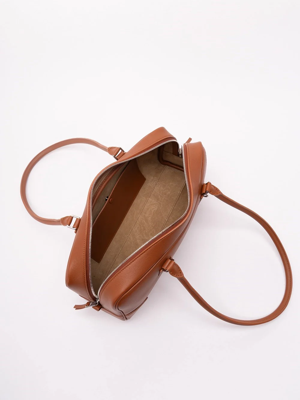 Loewe Women `Amazona 31 Cropped` Bag - Image 7