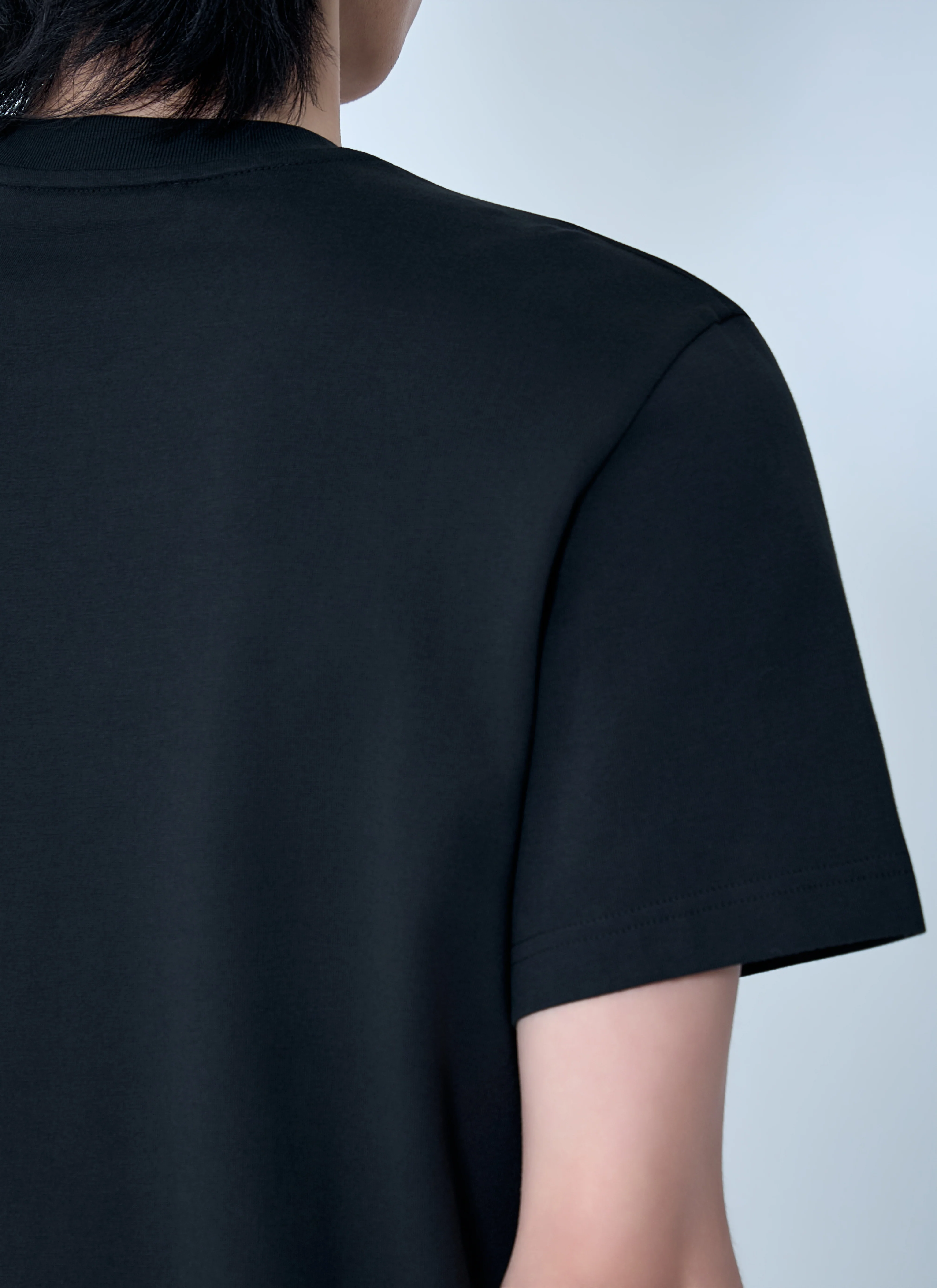 Moncler Men Embroidered Logo T-Shirt - Image 6