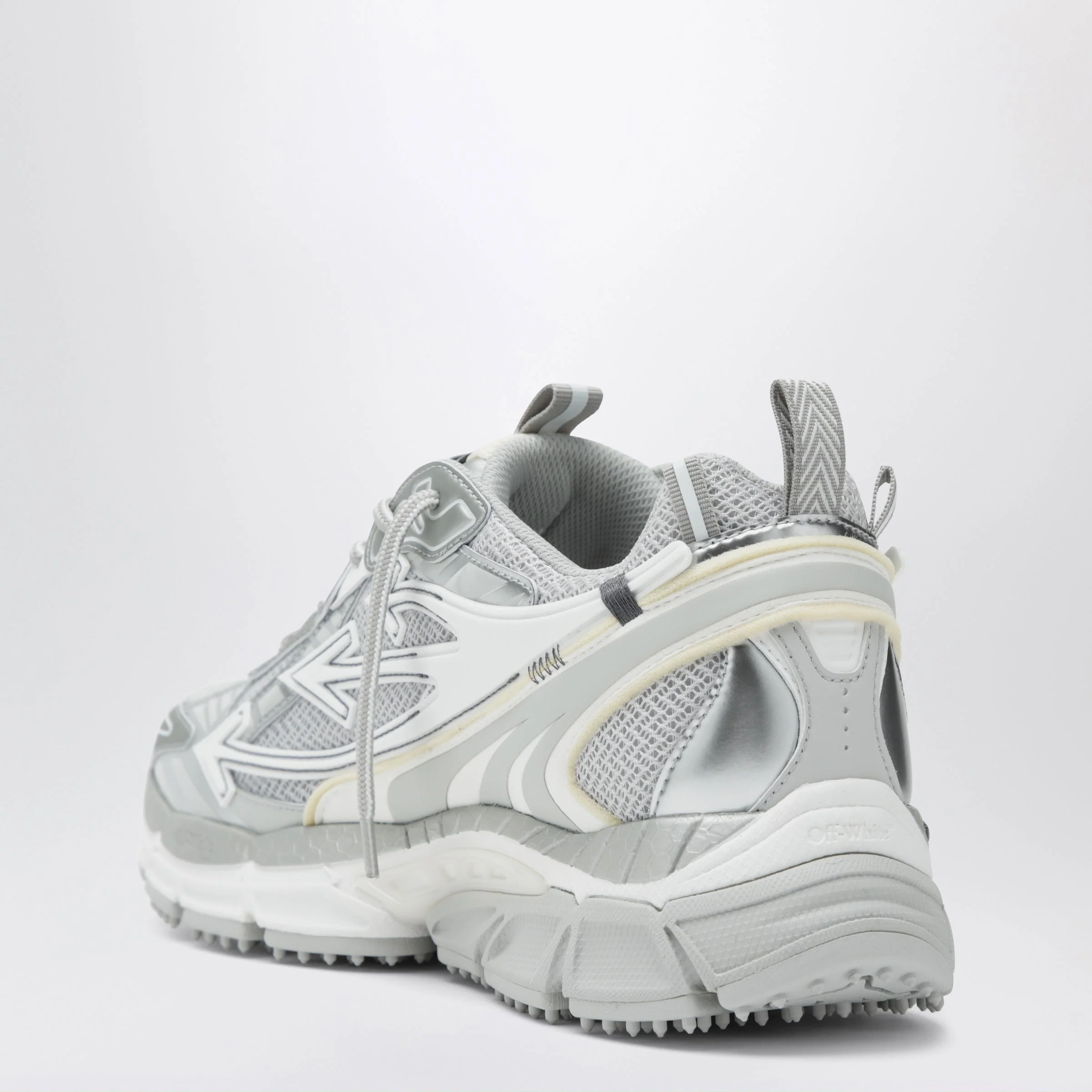 Off-White Be Right Back Grey/Silver Sneakers Men - Image 2