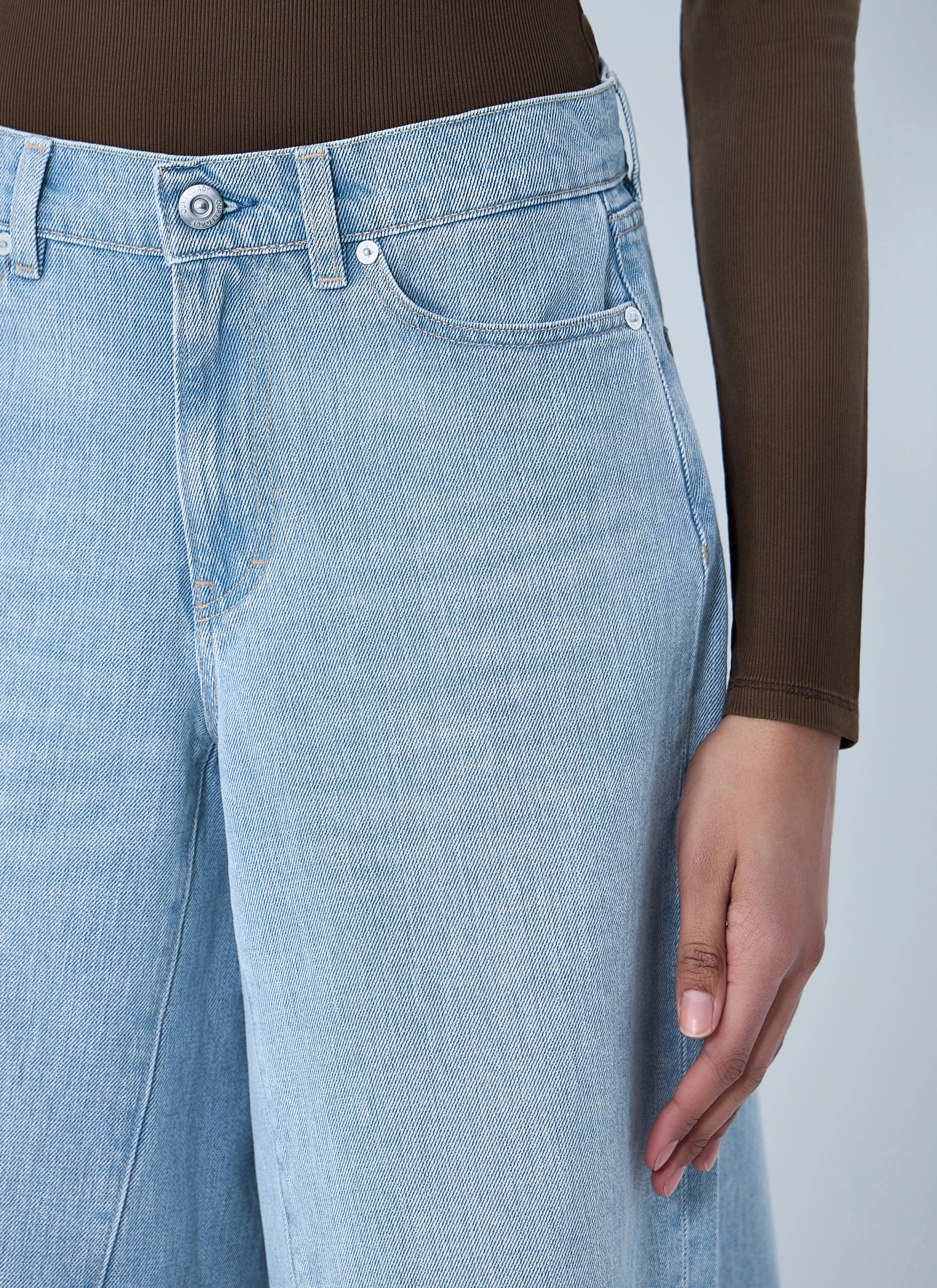 Our Legacy Women Midi Shorts - Image 5