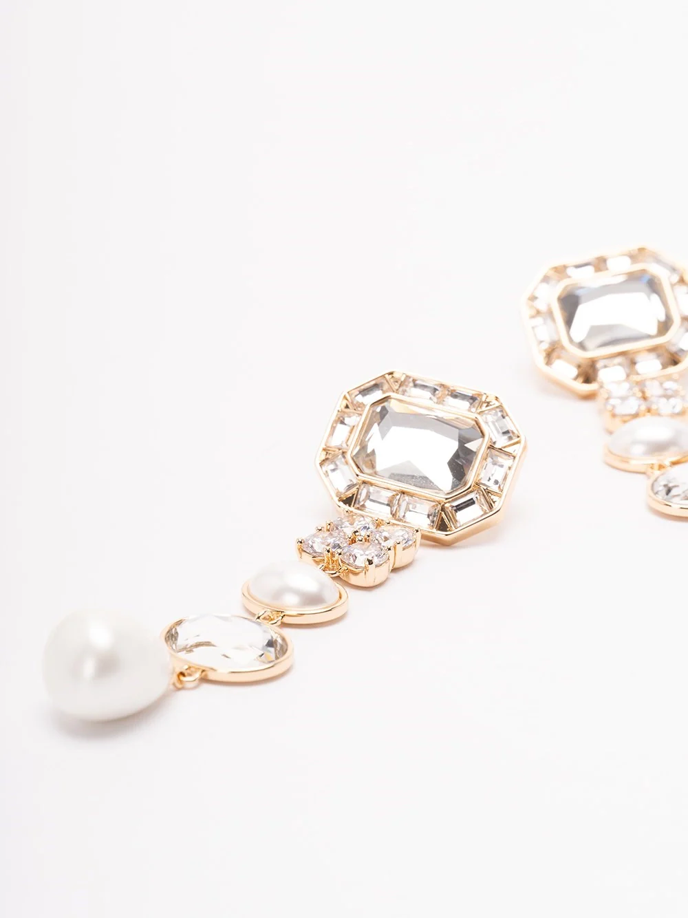 Self-Portrait Women Crystal Pearl Tiered Earrings - Image 3